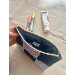 Pochette plate en patchwork Myrtille en jean