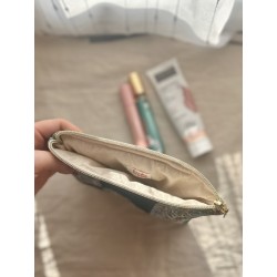 Pochette plate en patchwork Camélia