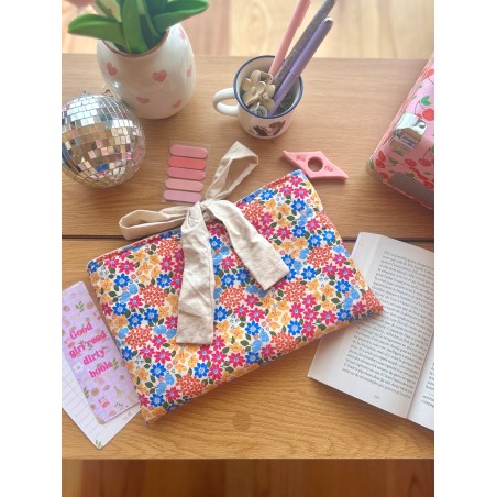 Pochette à livre broché Sophie avec nœud