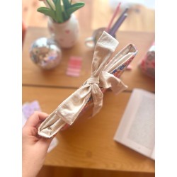 Pochette à livre broché Sophie avec nœud