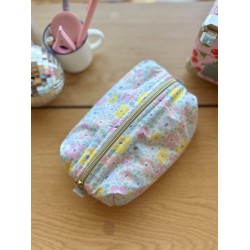 La trousse de toilette Flower