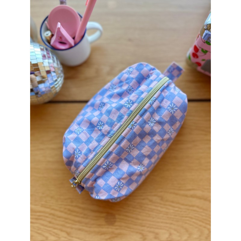 La trousse de toilette Damier