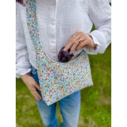 Le sac crossbody Camélia
