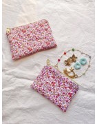 Mini-pochettes plates en tissu coton : pratiques et élégantes